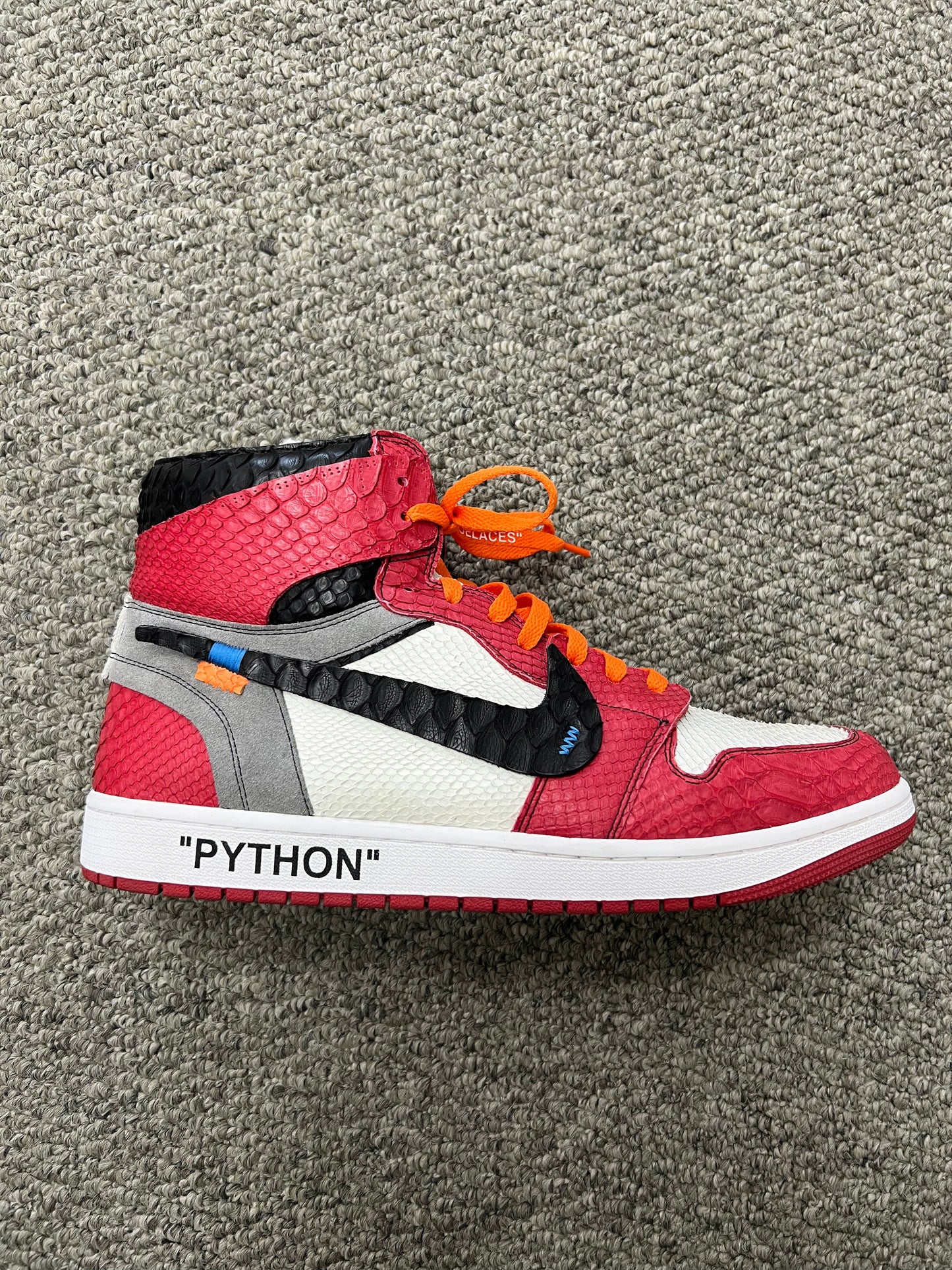 Jordan 1 High Chicago "The Surgeon" O-W
