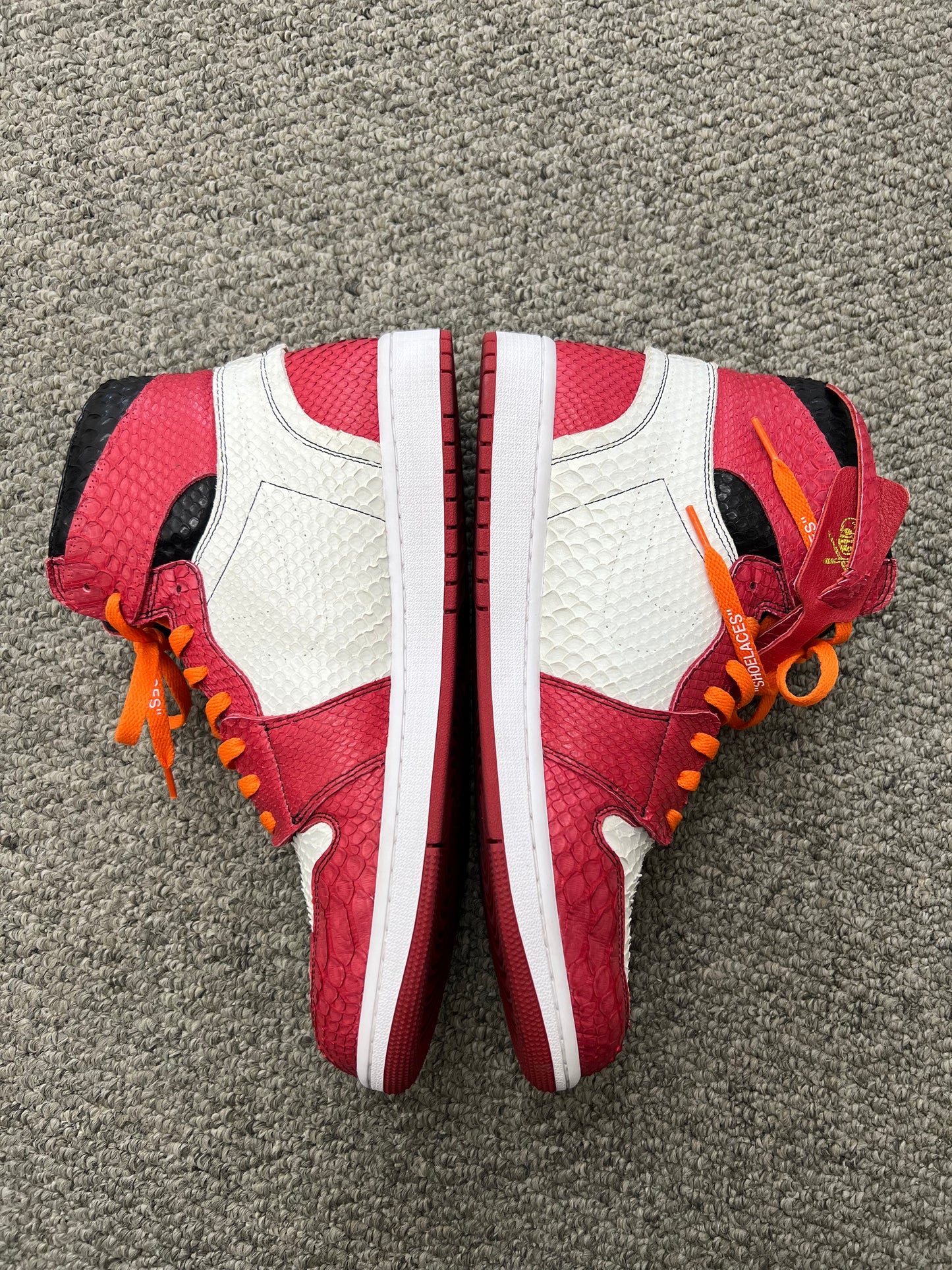 Jordan 1 High Chicago "The Surgeon" O-W