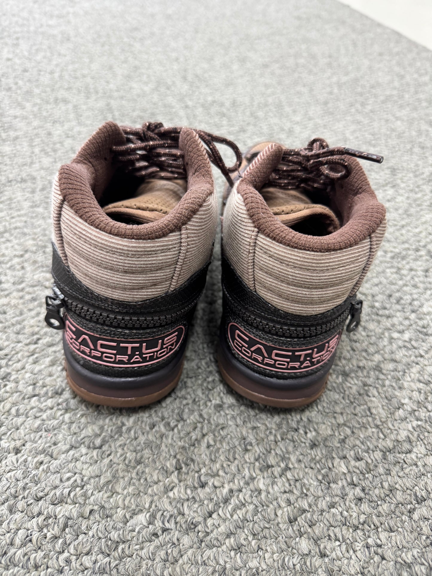 Nike Air Trainer 1 Sp Travis Scott (Pre owned) no box