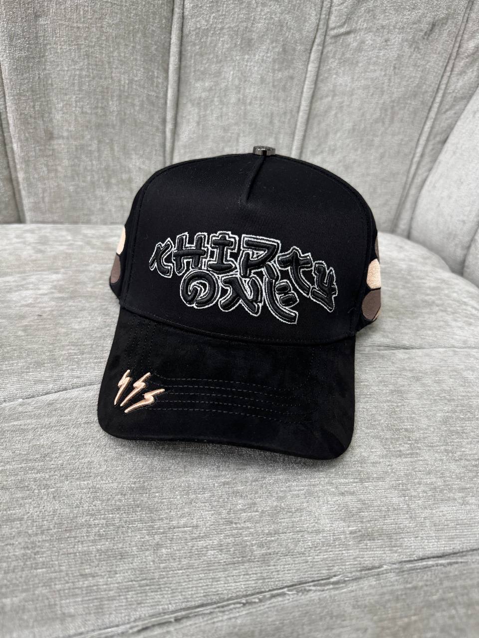 MURAKAMI 31 HATS