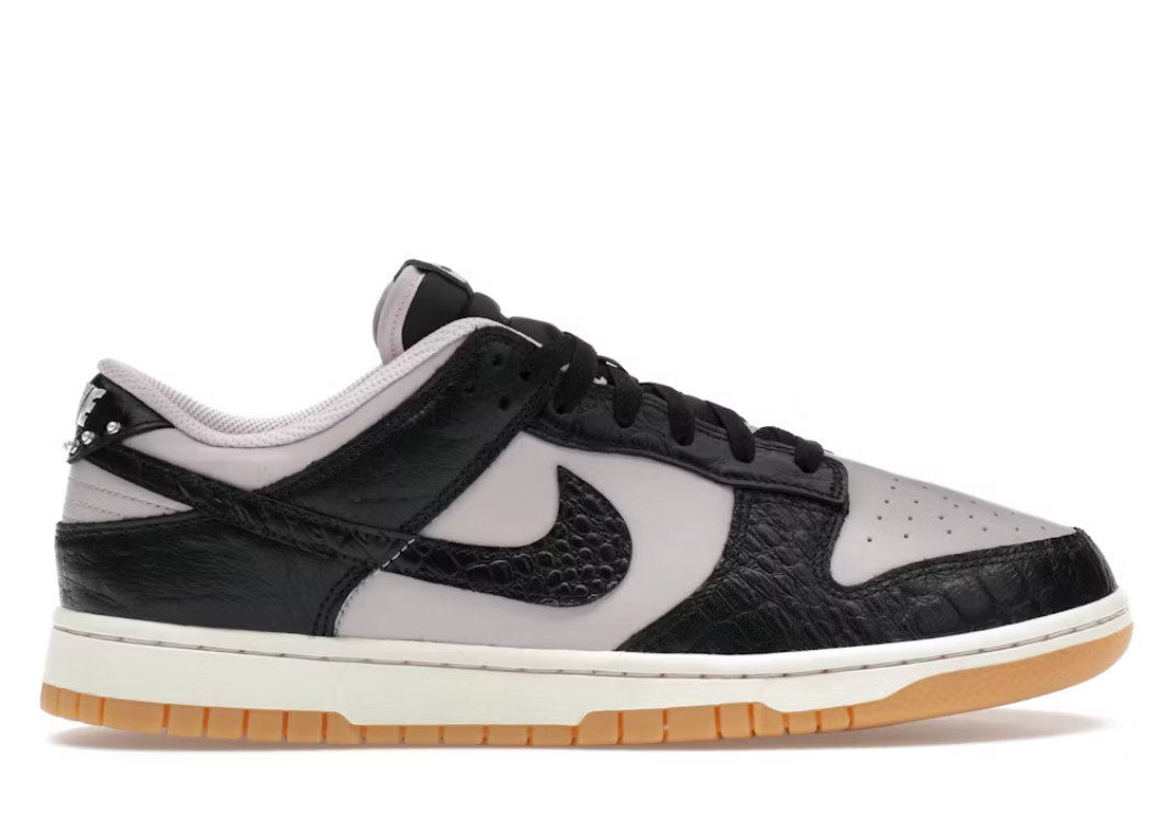 Nike Dunk Low Retro Pink Foam Black