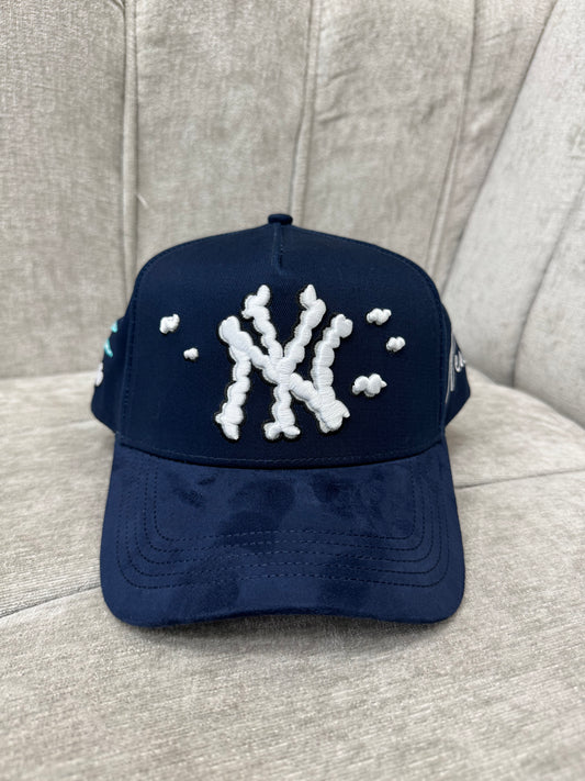 NY CLOUD ANIVERSARIO 31 HATS